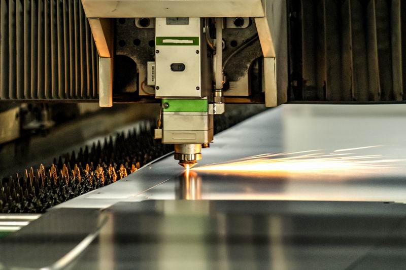 萊特全自動智能激光切割加工中作業(yè)中心 (9).jpg