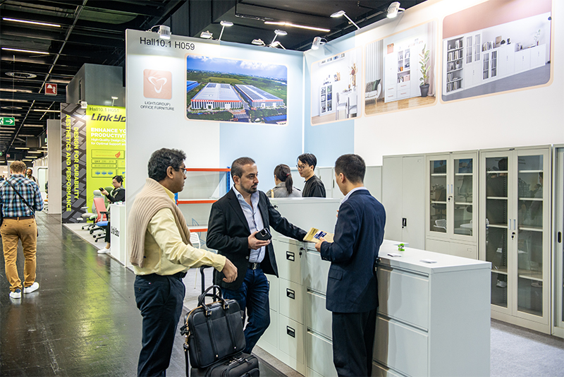 參加科隆家具展_0003_德國科隆家具展萊特展區(qū)活動影像_0000s_0011_ZHM_5594.NEF.jpg.jpg
